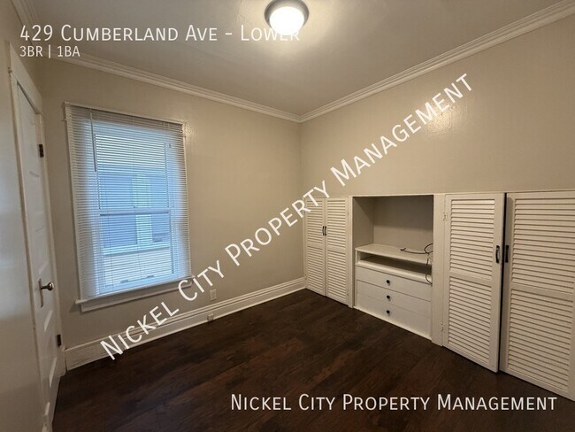 Building Photo - 429 Cumberland Ave