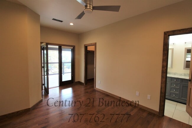 Building Photo - Beautiful Energy Efficient Home