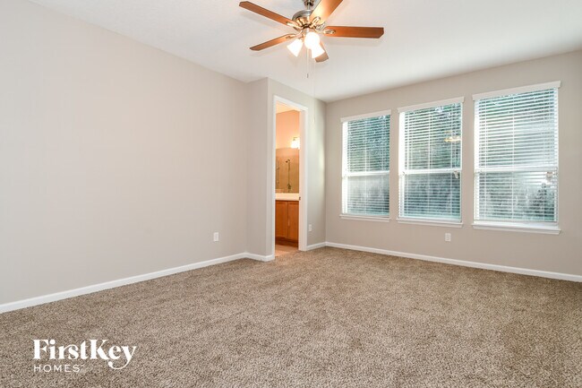 Building Photo - 1514 Oldenburg Dr