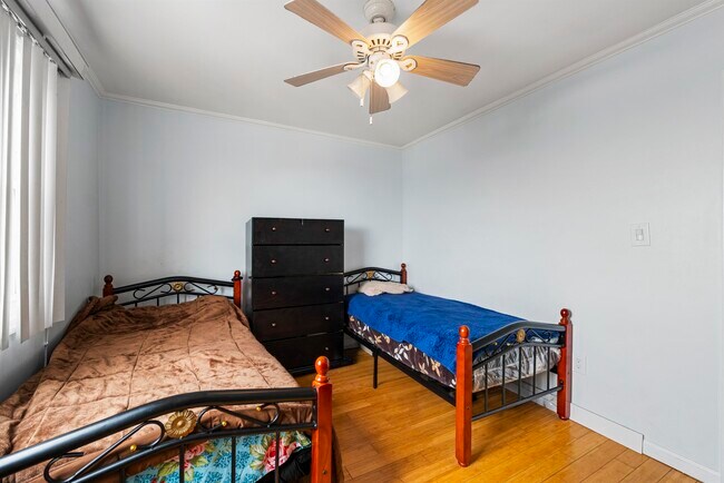 Building Photo - 1901 John F. Kennedy Blvd