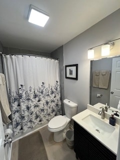 Building Photo - 1004 Johnson St