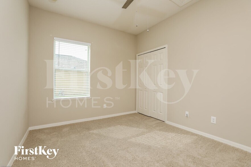 Building Photo - 965 Marietta Ln