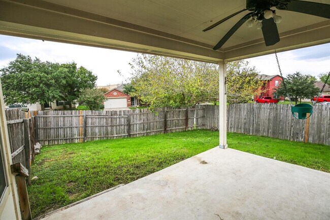 Building Photo - 111 Carriage Way