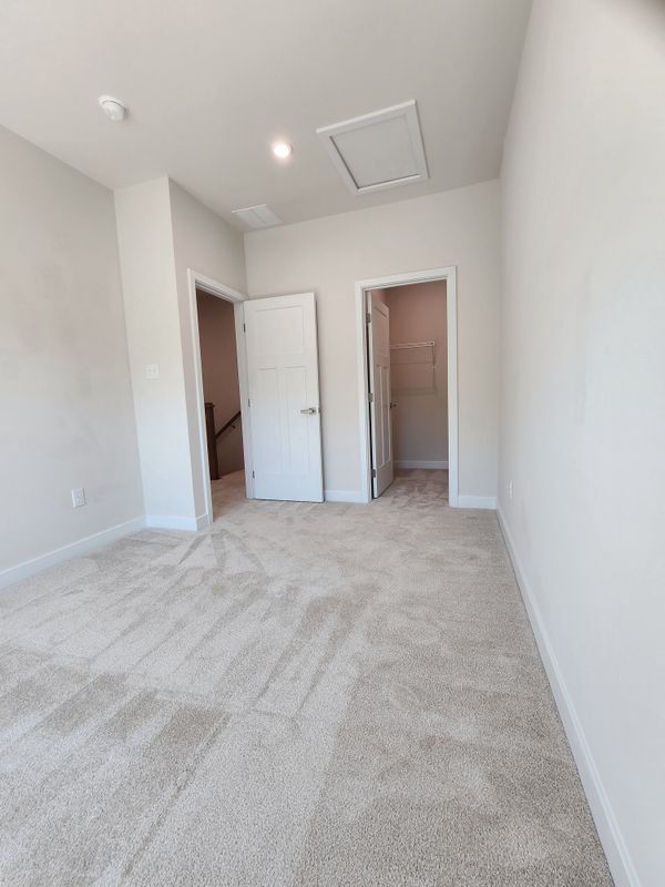 Building Photo - 149 Glory Maple Ln