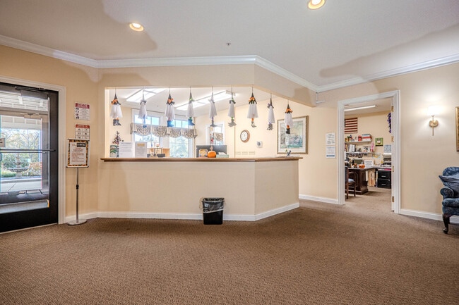 Building Photo - 801 N McLean Blvd