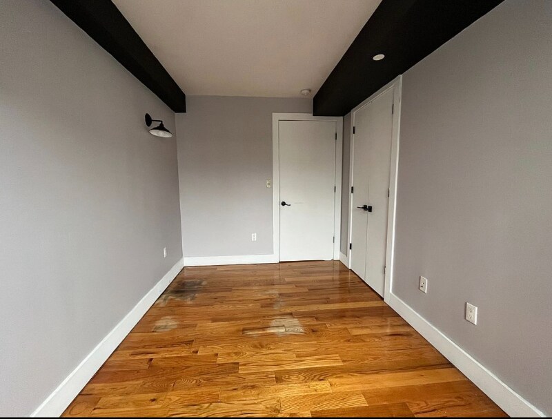 Building Photo - 186 Lenox Rd