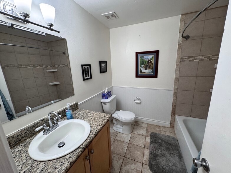 Bathroom 1 - 5300 E Cherry Creek South Dr