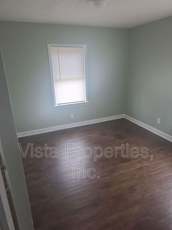 Building Photo - 8902 Beulah Church Rd