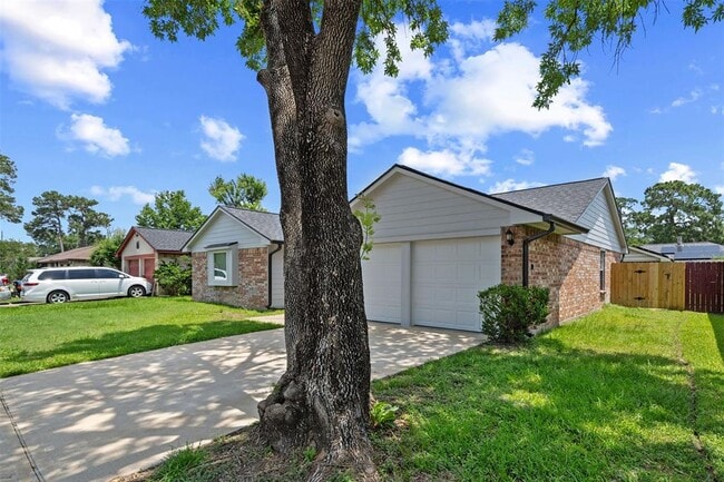 Building Photo - 20102 Woodhall Ln