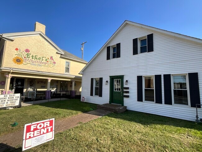 Building Photo - 233 Scioto St