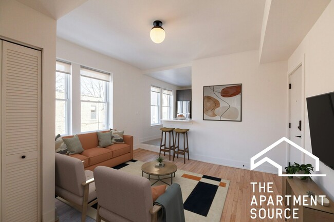Primary Photo - 2315 N Albany Ave