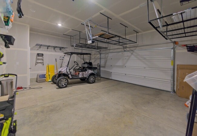 Building Photo - 24378 E Harrier Ln