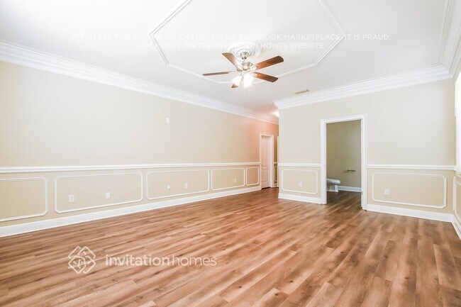 Building Photo - 2045 Touchwood Ct