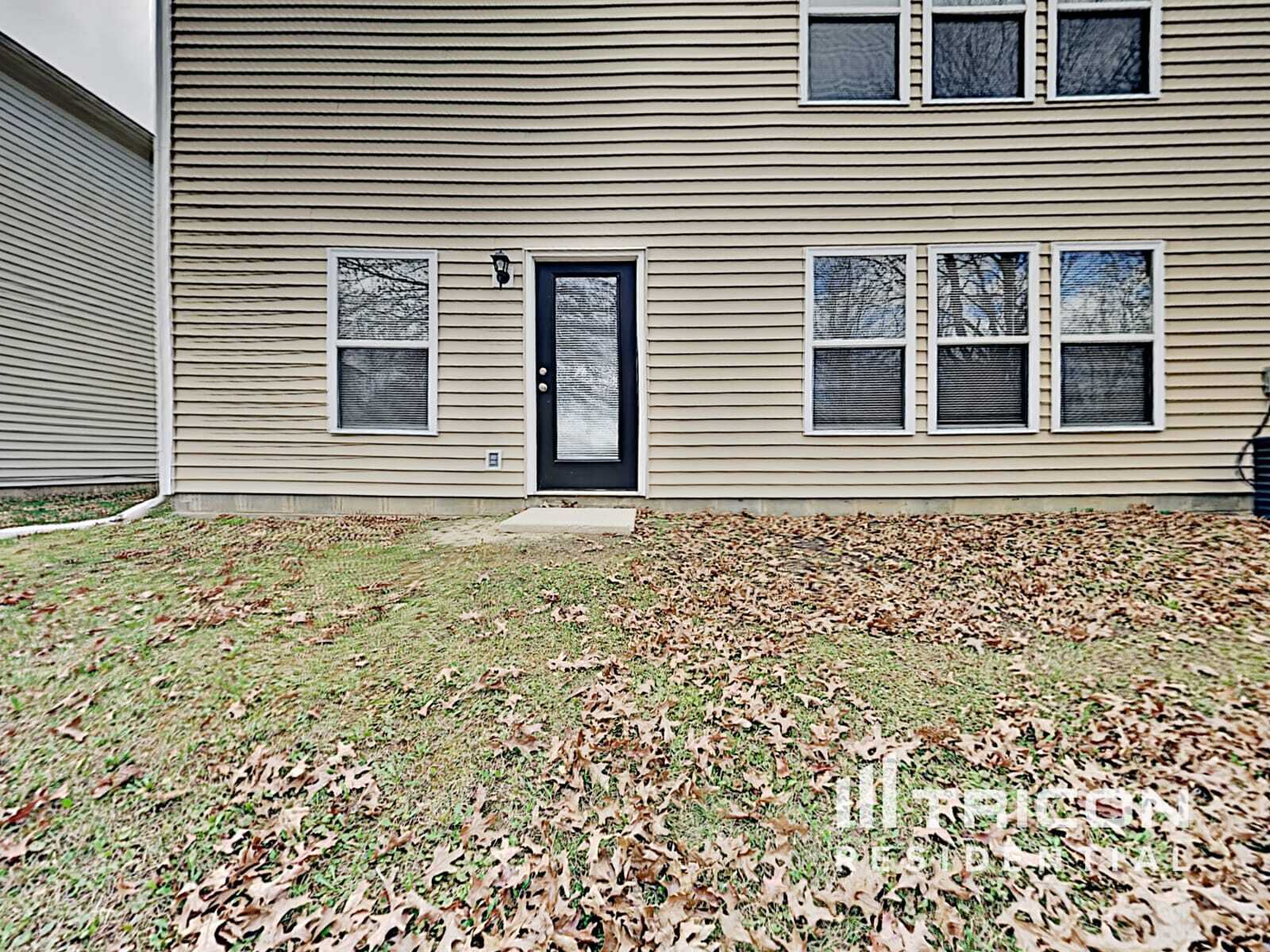 Building Photo - 1413 Bluestem Dr