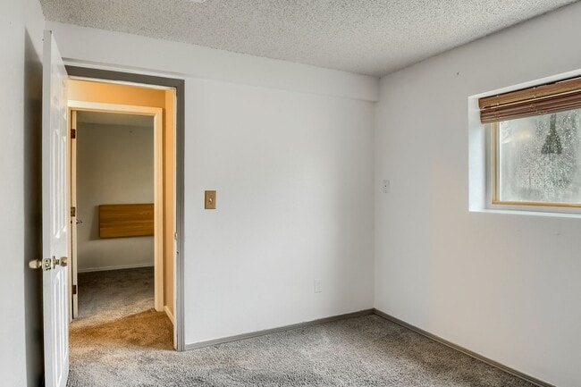 Building Photo - 8488 Prairie Clover Way