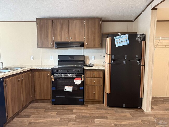 Building Photo - 4454 Custer Ln