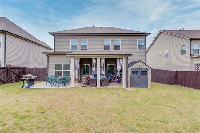Building Photo - 404 Henson Farm Dr