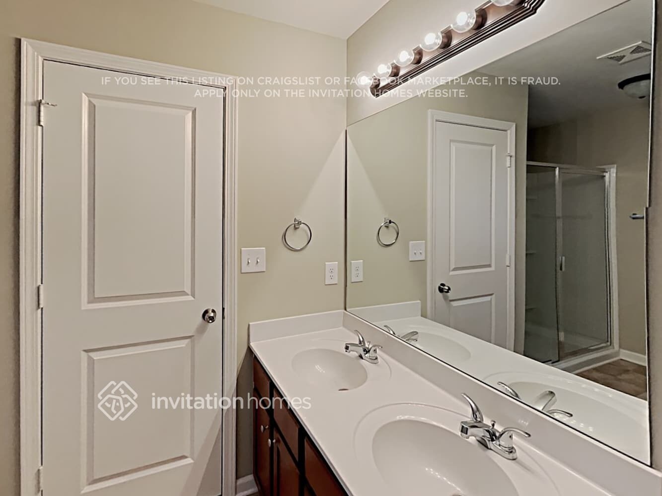 Building Photo - 3095 Franklin St