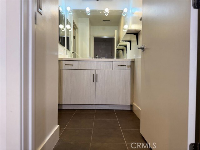 Building Photo - 2205 Tom Mix Rd