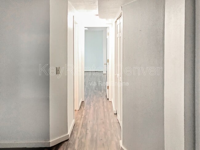 Building Photo - 8787 W Cornell Ave