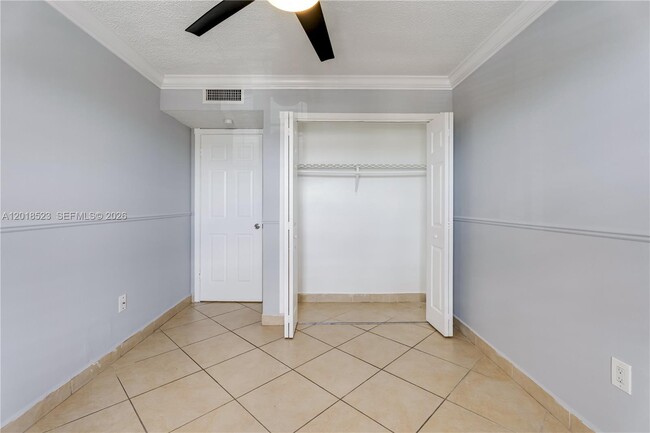 Building Photo - 5775 W 20th Ave