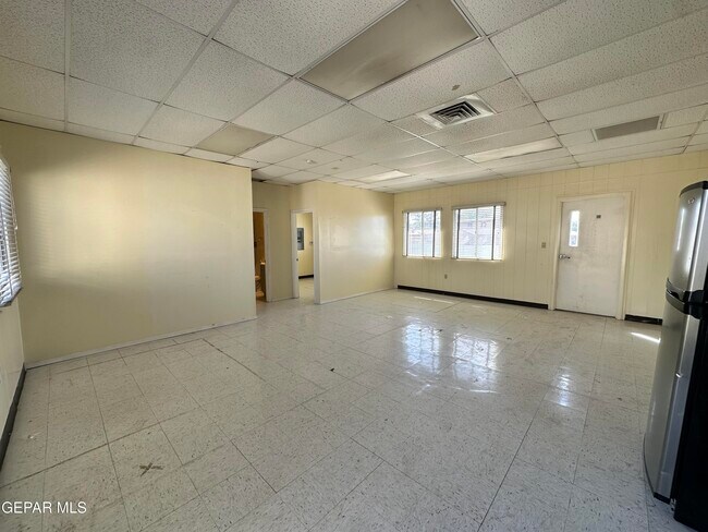 Building Photo - 6800 1st St