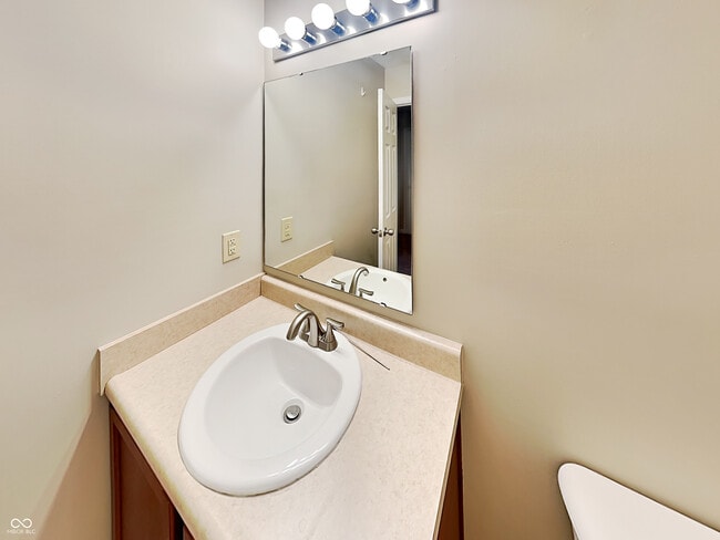 Building Photo - 1559 Whisler Dr