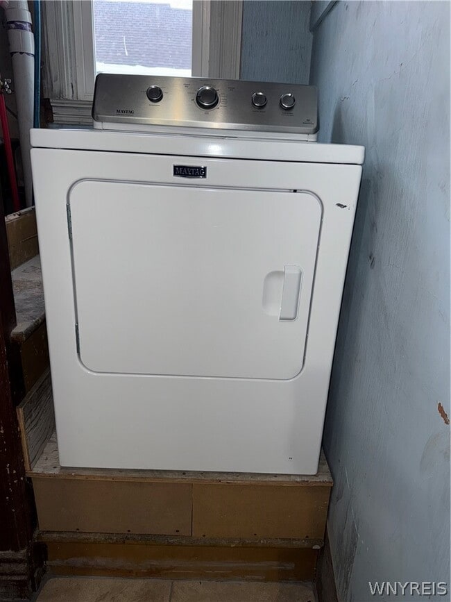 Building Photo - 1312 Ontario Ave