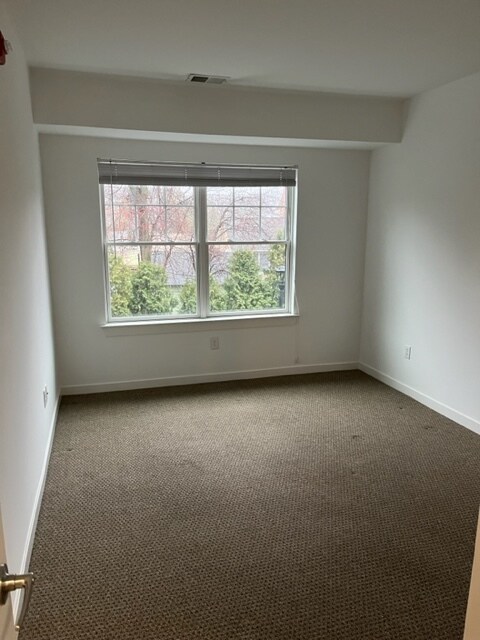 Building Photo - Maple Ridge - Building A