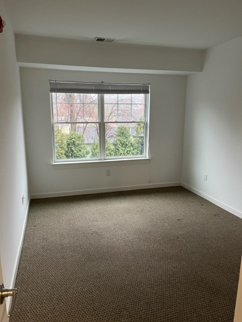 Building Photo - Maple Ridge - Building B