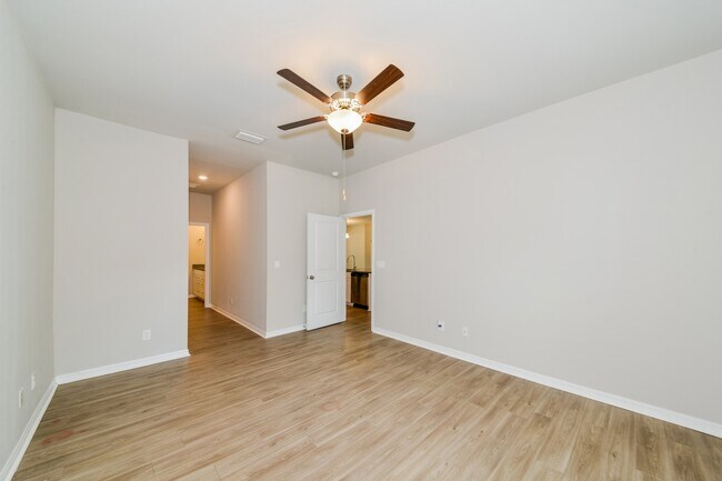 Building Photo - 6136 McKinley Terrace