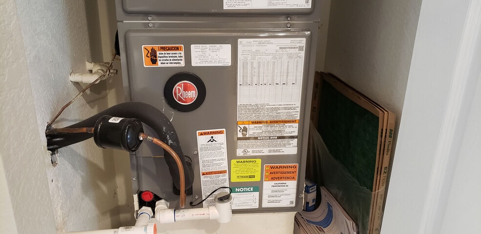 Building Photo - 12330 Notting Hill Ln