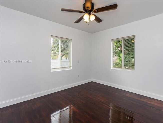 Building Photo - 6300 NW 41st St