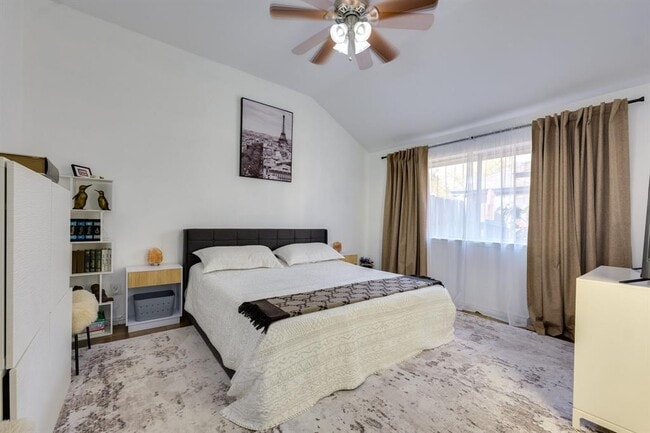 Building Photo - 507 Clear Spring Ln