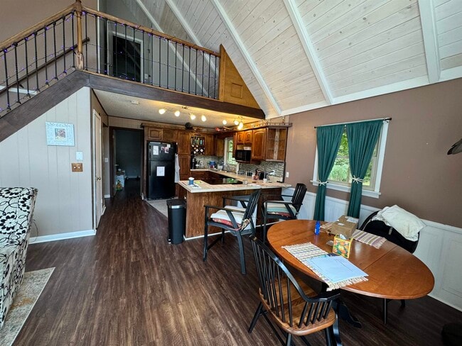 Building Photo - 122 Waterlick Ct