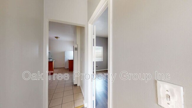 Building Photo - 4152 Brookdale Ave