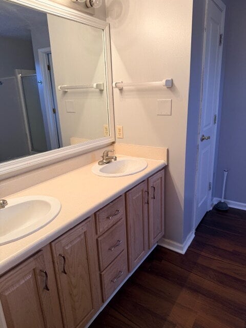 Building Photo - "Charming 4-Bed Oasis on Kidwell Court – Spacious Living with 2.5 Baths in Indianapolis!"