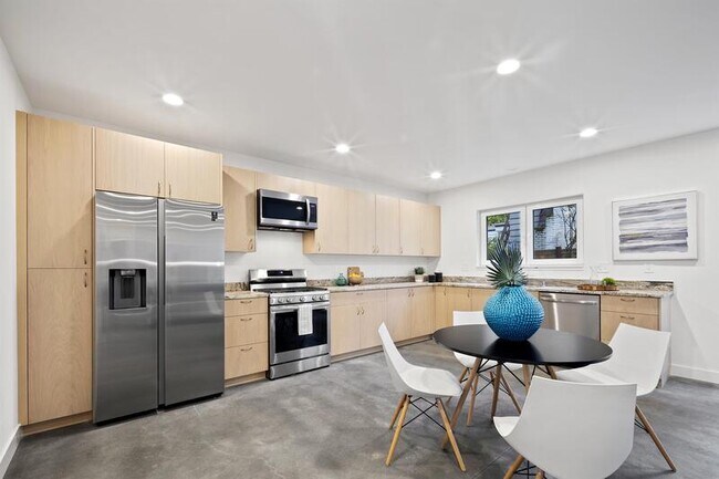 Building Photo - 13755 1st Ave NW