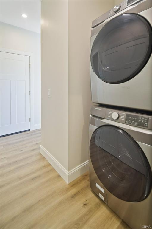 Building Photo - 129 Oakcrest Rd