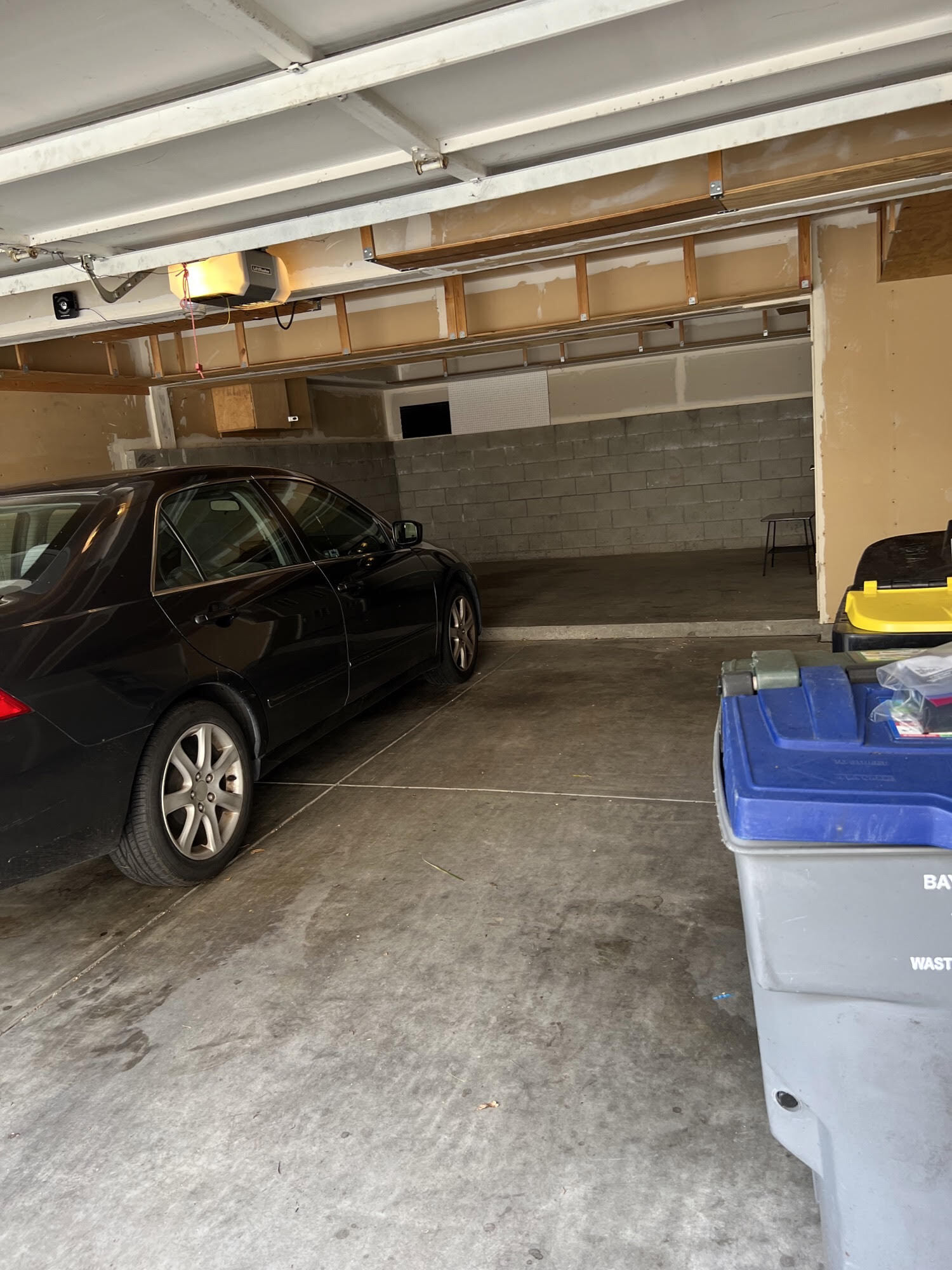 Garage - 1159 La Rochelle Terrace