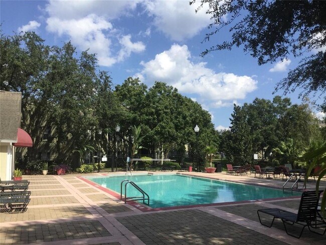 Building Photo - 2071 Dixie Belle Dr