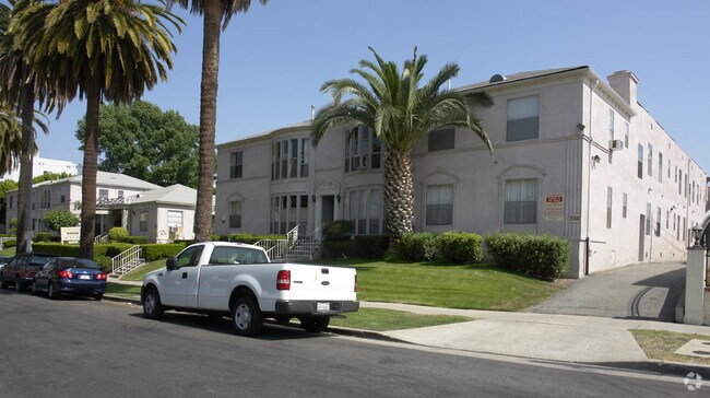 5134 Clinton Street - 5140 Clinton Avenue