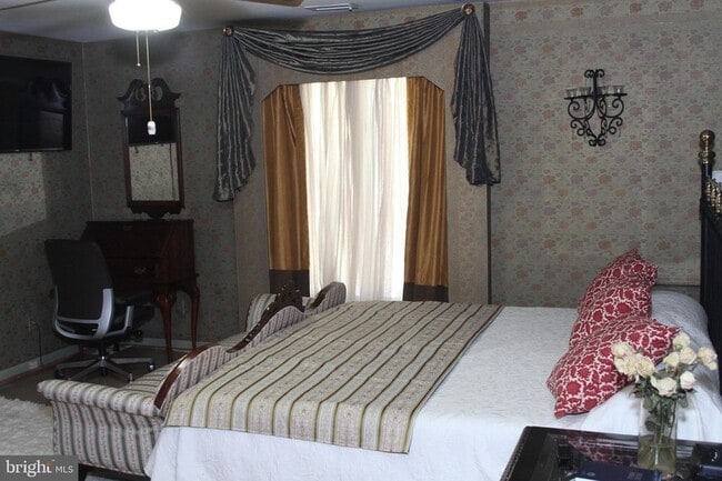 Building Photo - 600 Glenside Rd