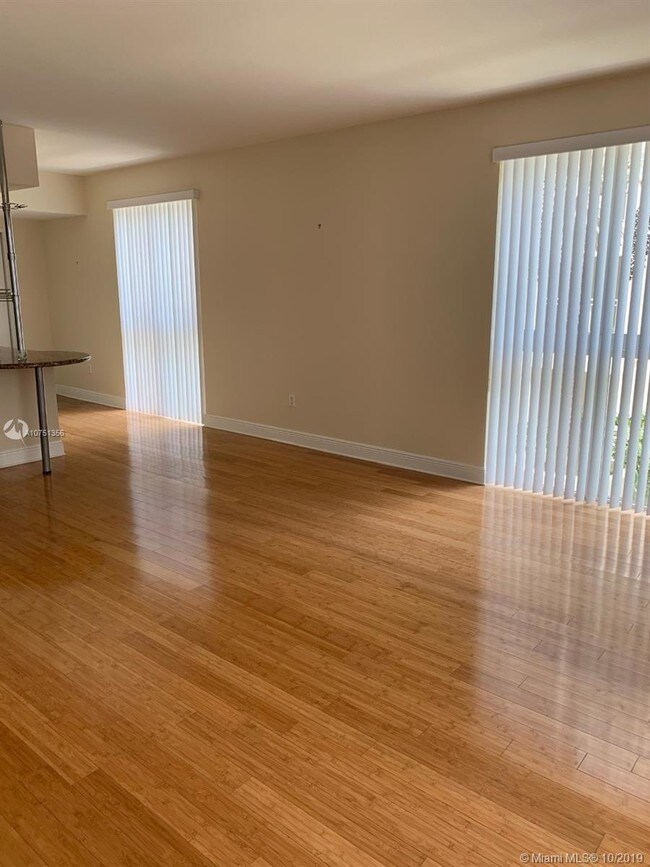 Building Photo - 7270 SW 88th St