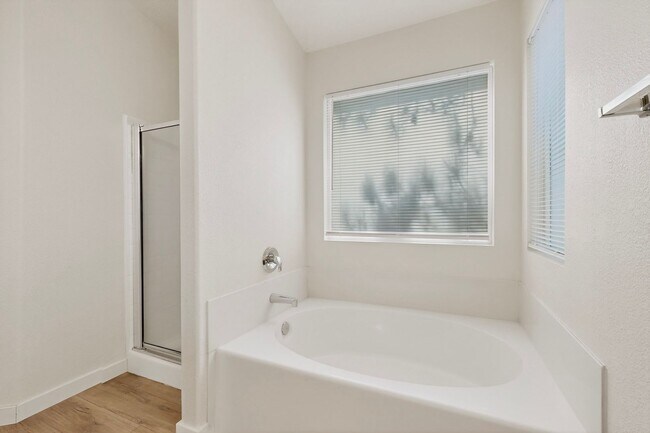 Building Photo - Charming 3-Bedroom Home in Northern Meadows – Spacious & Move-In Ready