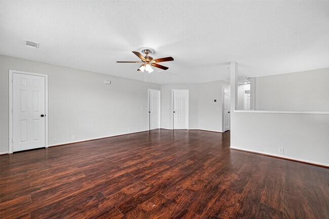 Building Photo - 14934 Sugar Falls Ct