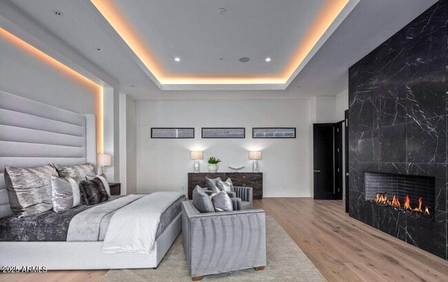 Building Photo - 4880 E Lone Mountain Rd N