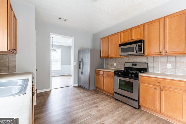 Building Photo - 3290 Cooper Woods Dr