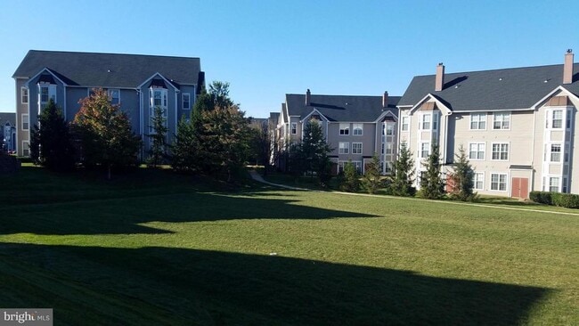 Building Photo - 46620 Drysdale Terrace