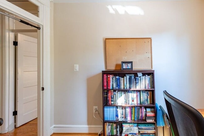 Building Photo - 4102 5th St NW